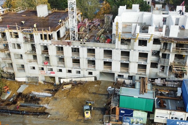 25.10.2023 Výstavba pokračuje rychlým tempem